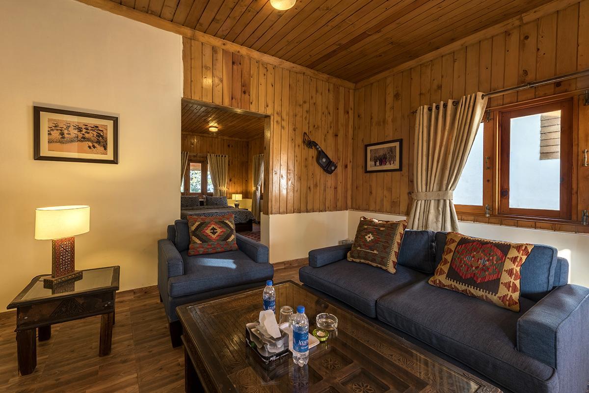 Hotel Arcadian Sprucewoods Shogran Exterior foto